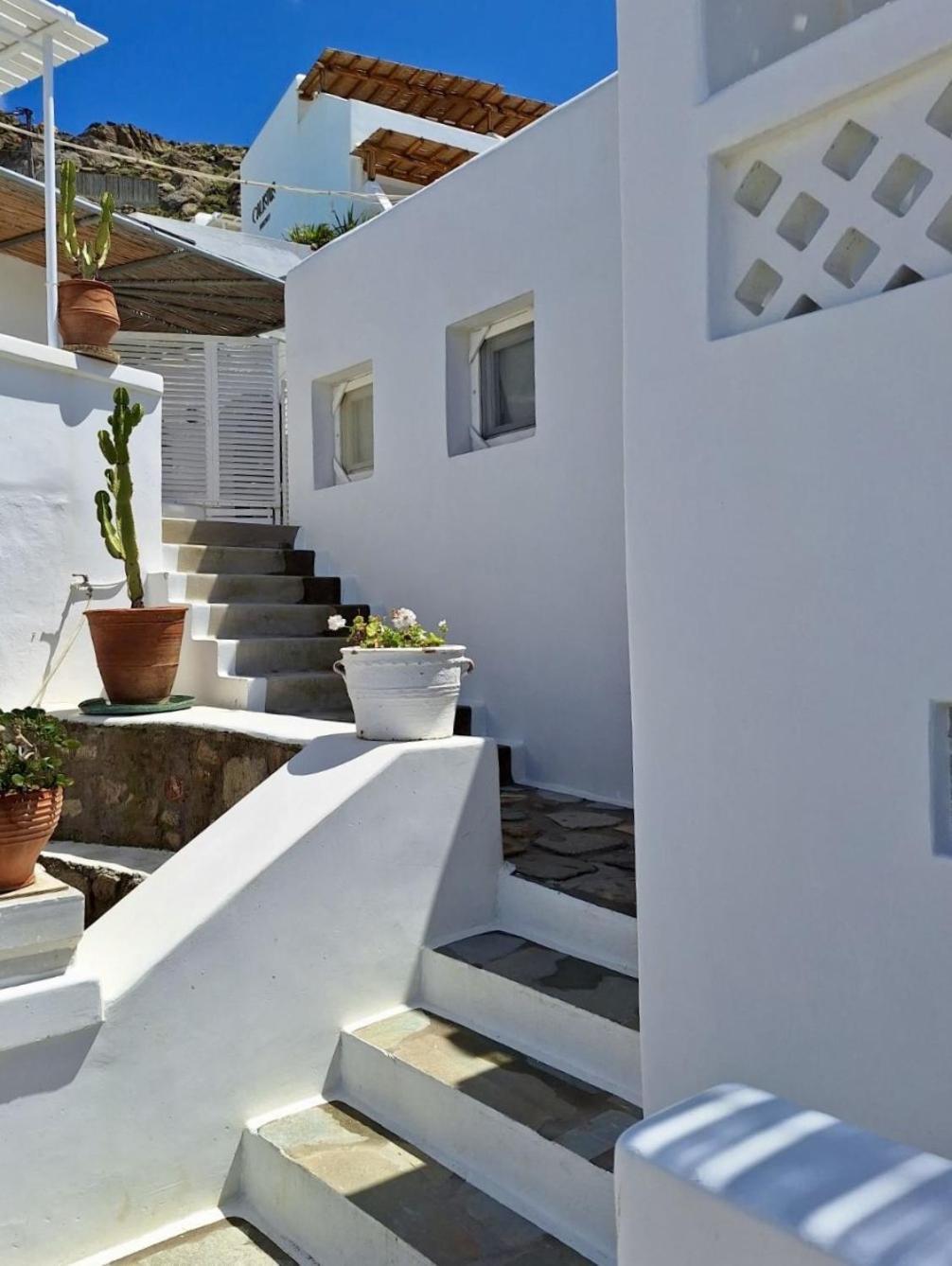 Mykonos Tourlos Nests - Sea View Escape Lejlighed Eksteriør billede