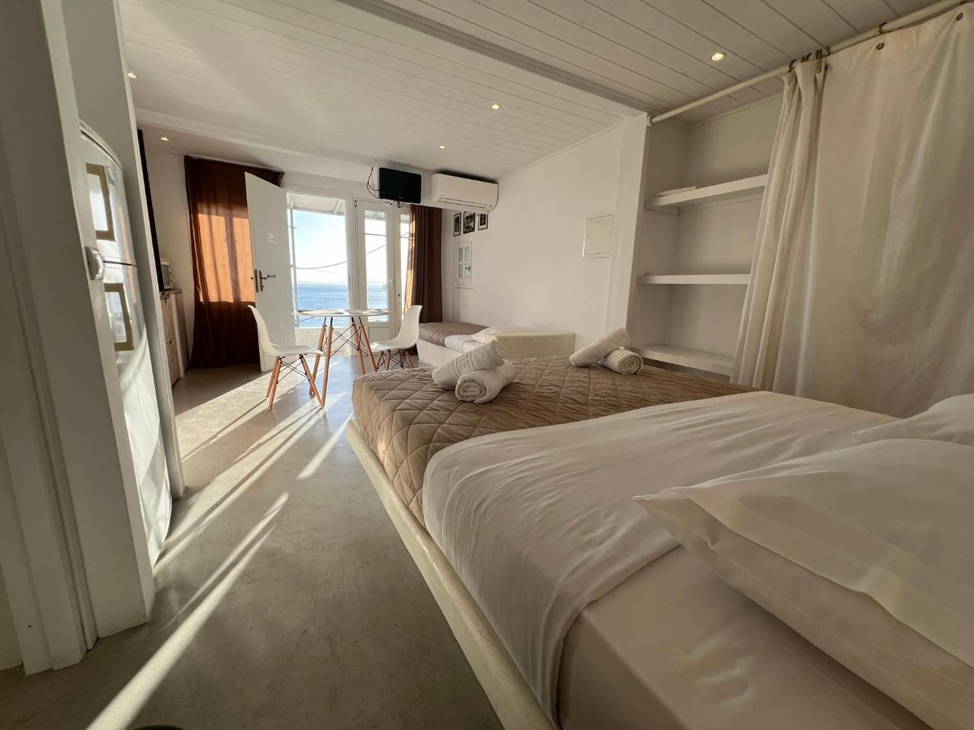 Mykonos Tourlos Nests - Sea View Escape Lejlighed Eksteriør billede